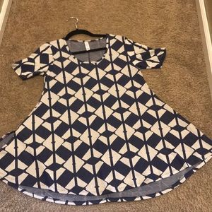 LuLaRoe Perfect T Navy and cream